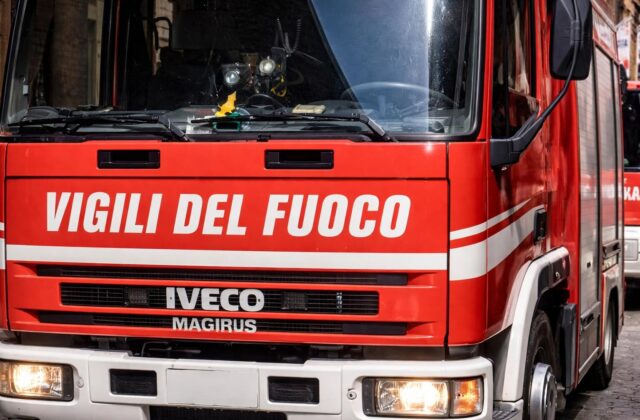 Esplosione a Don Bosco: bomboletta o bomba carta? Il mistero si infittisce