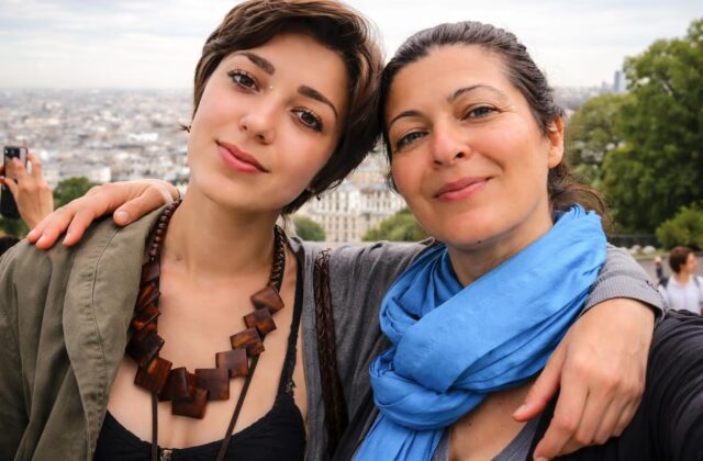 Femmina, vittima, madre: l’appello straziante di una donna contro l’atrocità del femminicidio