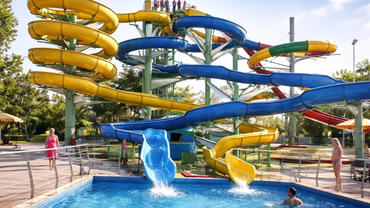 Incidente Shoccante nel Parco Acquatico di Latina: Imprenditore a Rischio Paralisi, Cosa Cambierà nella Sicurezza?