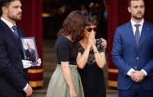 Lutto e amore: La lezione di vita dalla ministra Roccella ai funerali del marito
