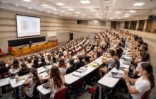 Medicina a Roma: l’emorragia di iscritti solleva allarmi sulla formazione medica