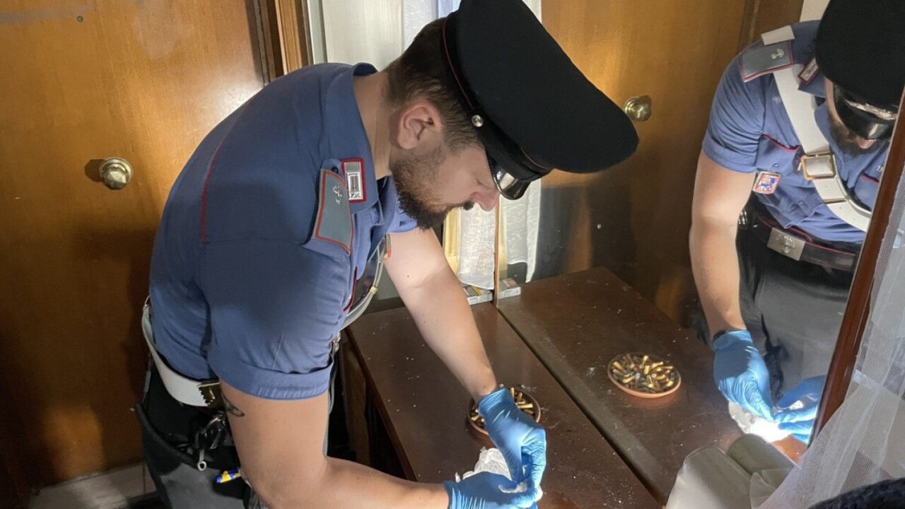 Nuovo Salario, blitz dei Carabinieri: sequestrati oltre mezzo chilo di cocaina