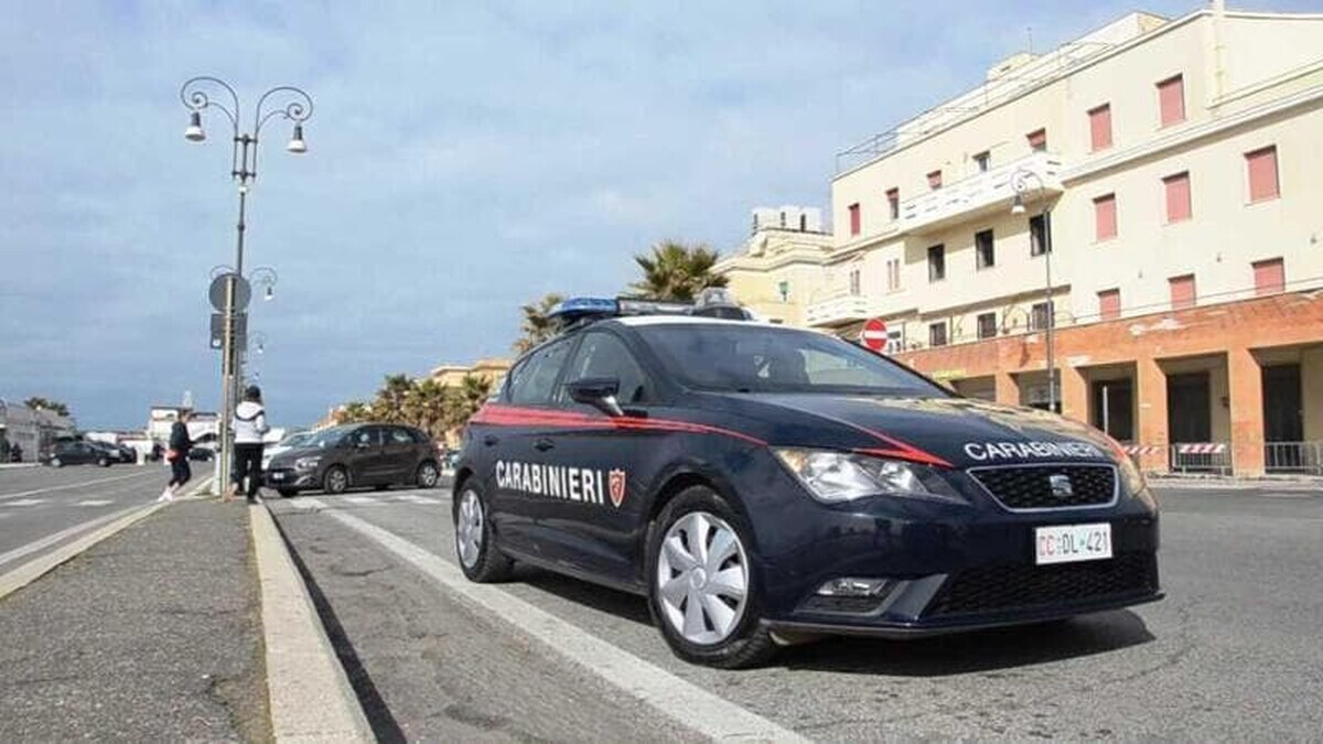 Ostia, l’accoltellamento per un monopattino mette a nudo il disastro delle balneari