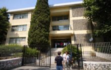 Professore sotto inchiesta per l’arte dell’espressione: libertà o responsabilità a scuola?