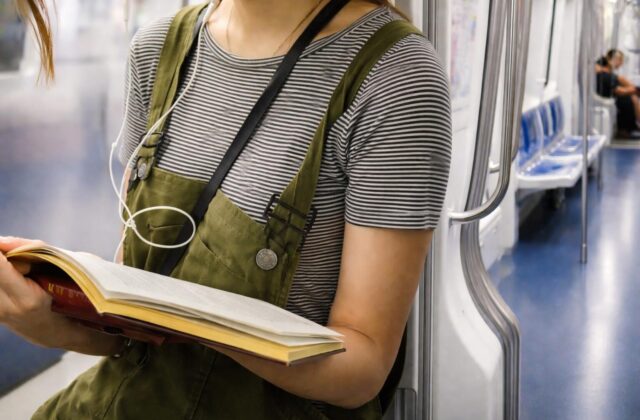 Quando la metro diventa un rischio: furti crescenti e sicurezza assente