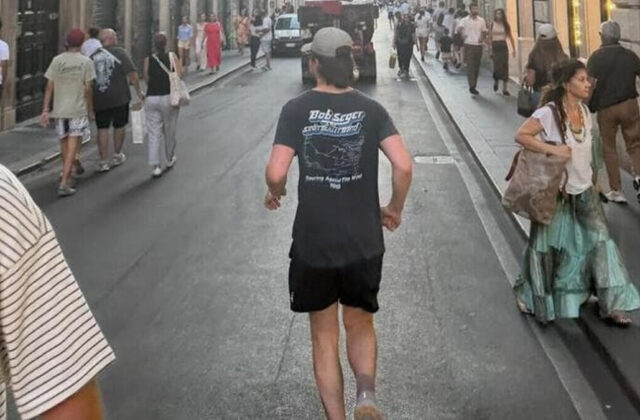 Quando una star corre da Pincio a Castel Sant’Angelo e riscrive la Roma turistica