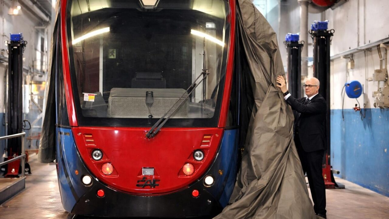 Roma in movimento: ma le sospensioni dei tram mettono a dura prova i cittadini