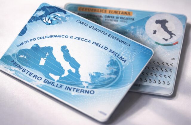 Roma si prepara all’Open Day per la carta d’identità elettronica: un passo verso la digitalizzazione dei servizi pubblici