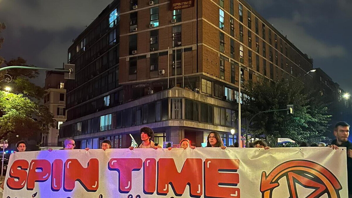 Sgombero, ‘illecito’ e piazza in fibrillazione: Spin Time rilancia e la città trattiene il fiato