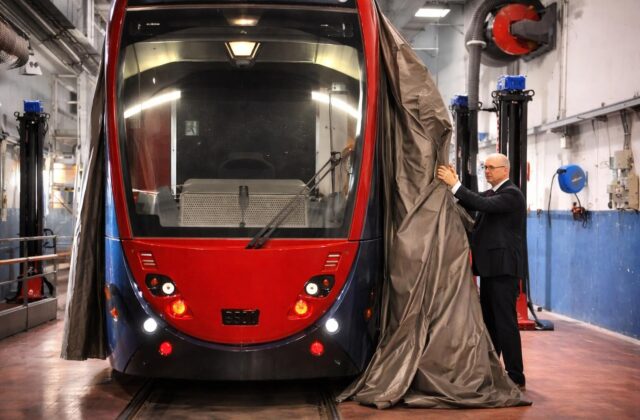 Tram fermi a Roma: come i lavori sulla rete modificano la vita quotidiana dei cittadini