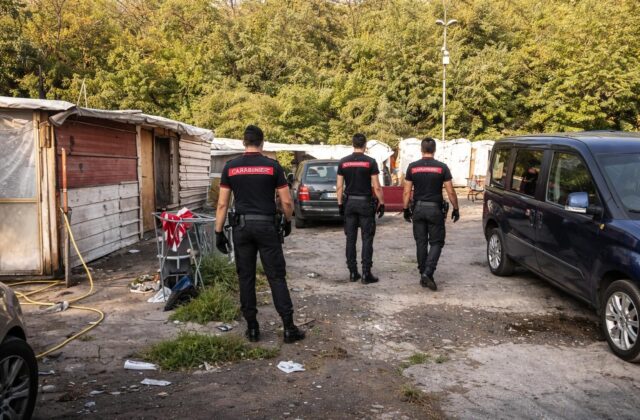 Un brutale episodio di violenza su un autobus: la comunità chiede maggiore sicurezza