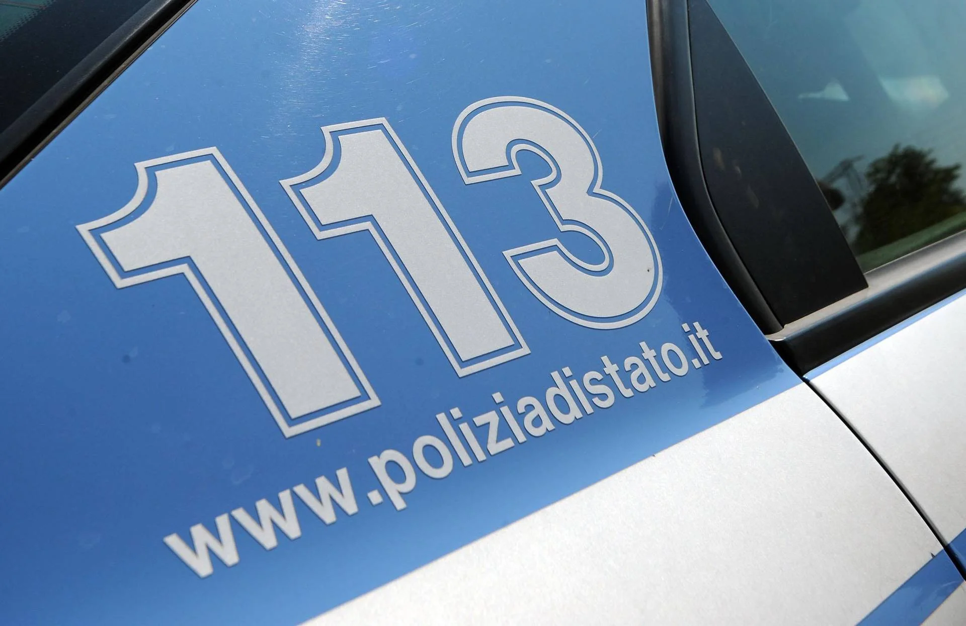 Roma, droga e peculato: arrestati 5 poliziotti di Anzio-Nettuno