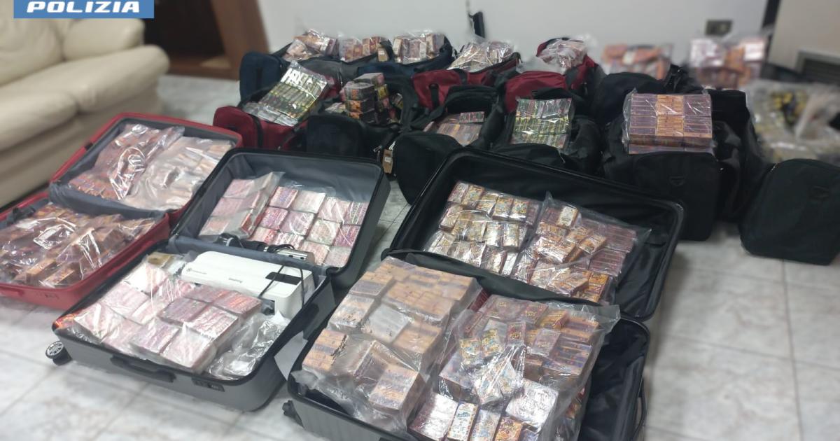 Roma: oltre 414 kg di hashish sequestrati tra Guidonia e la Capitale, arrestato un 29enne (Video)