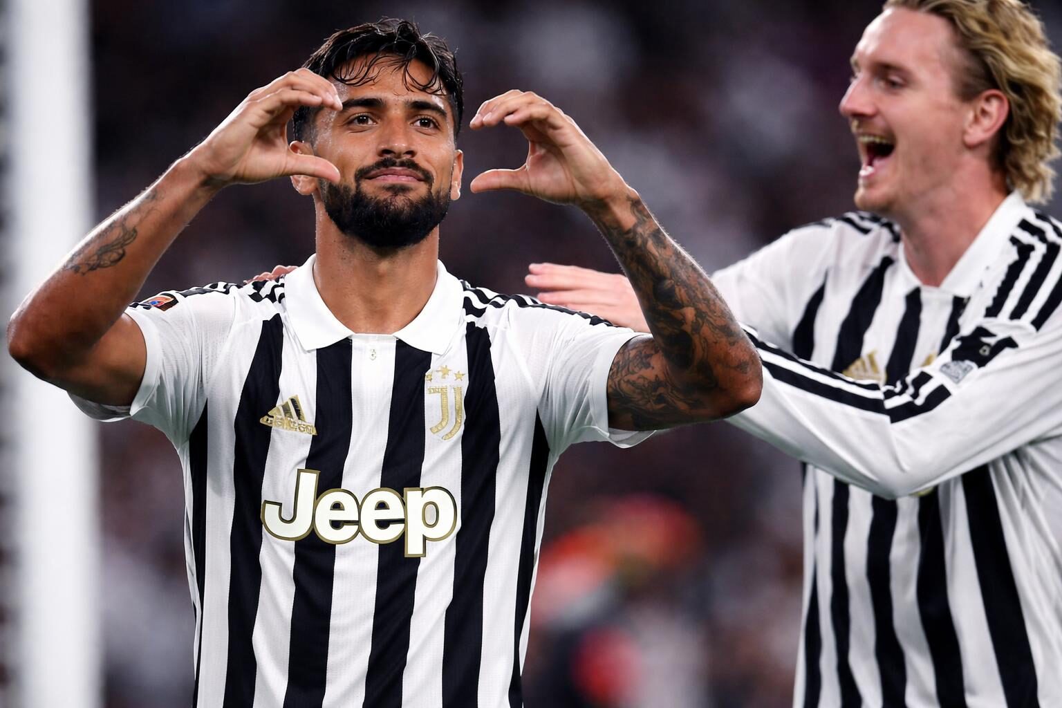 Juventus brinda a una rinascita: poker in Europa League e speranze per il futuro