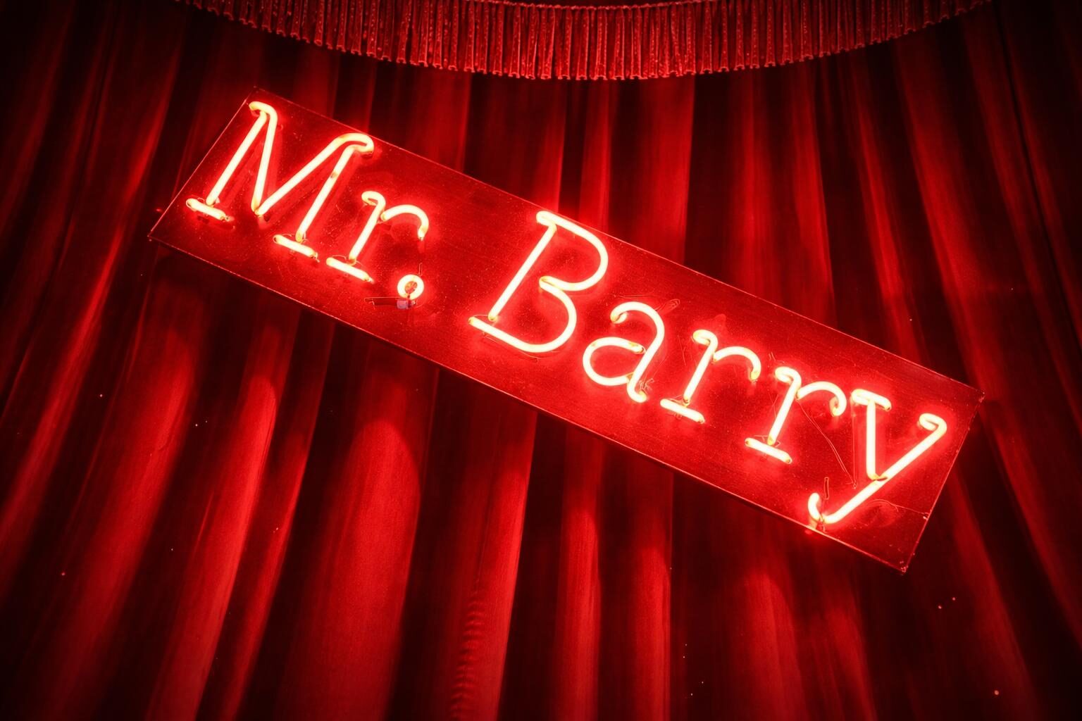 Mr. Barry riapre e rivitalizza la nightlife di Trastevere: un passo verso il futuro
