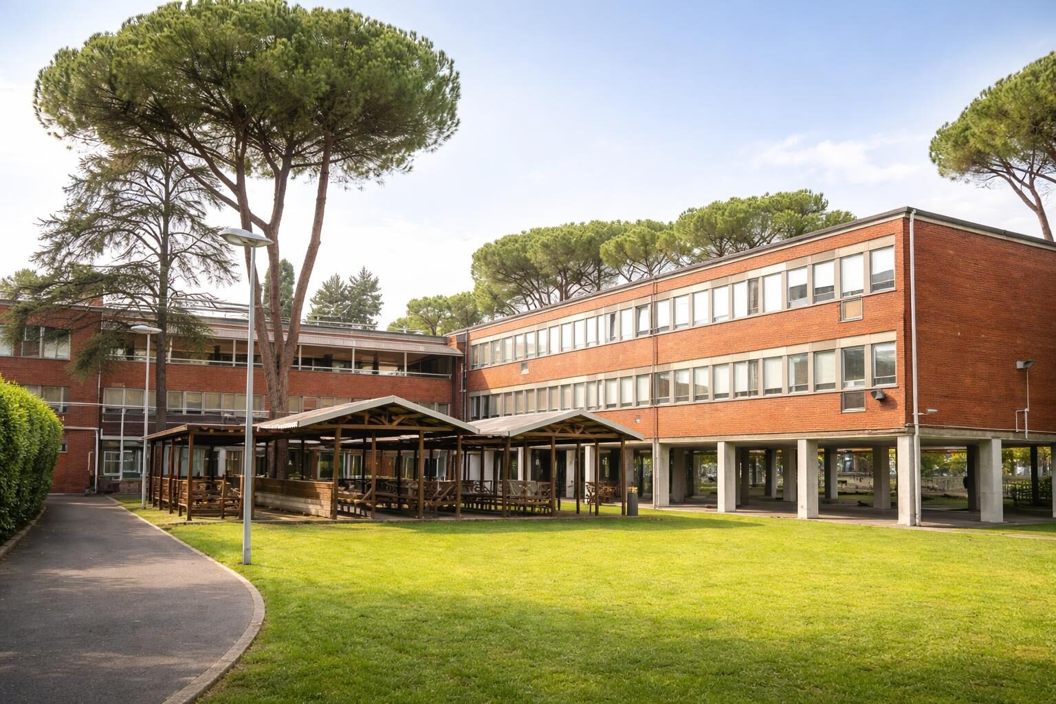 Officina Pasolini al Foro Italico: Nuovo Spazio Culturale o Solo un Sogno?