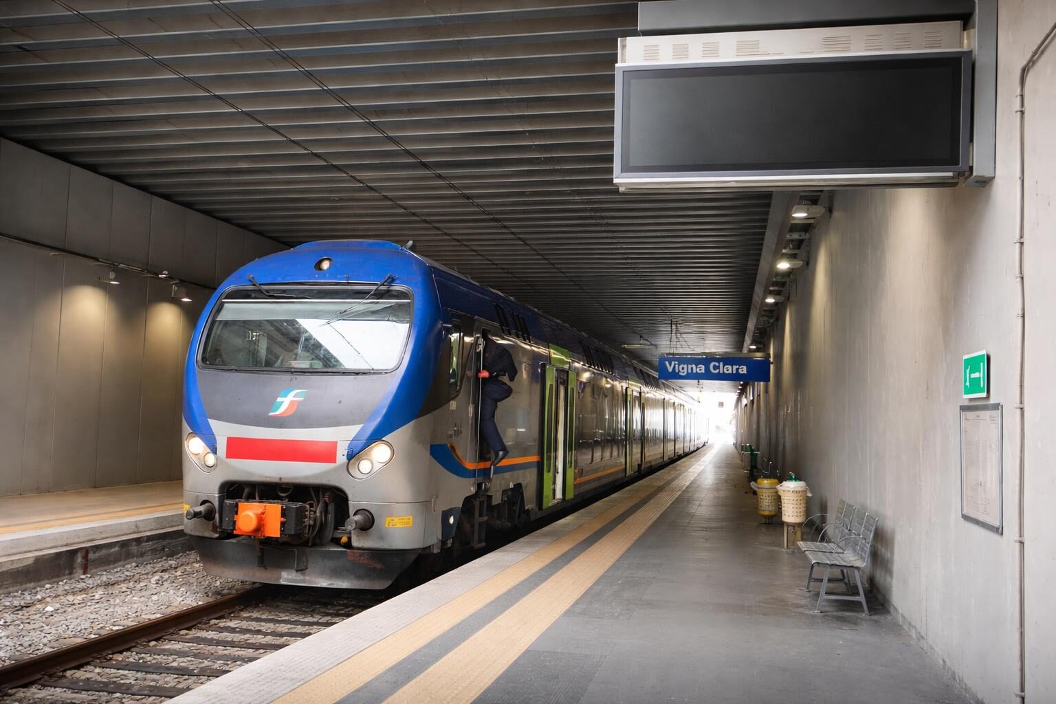 Riapertura della stazione di Vigna Clara: un colpo di spugna sulla sicurezza dei trasporti pubblici?