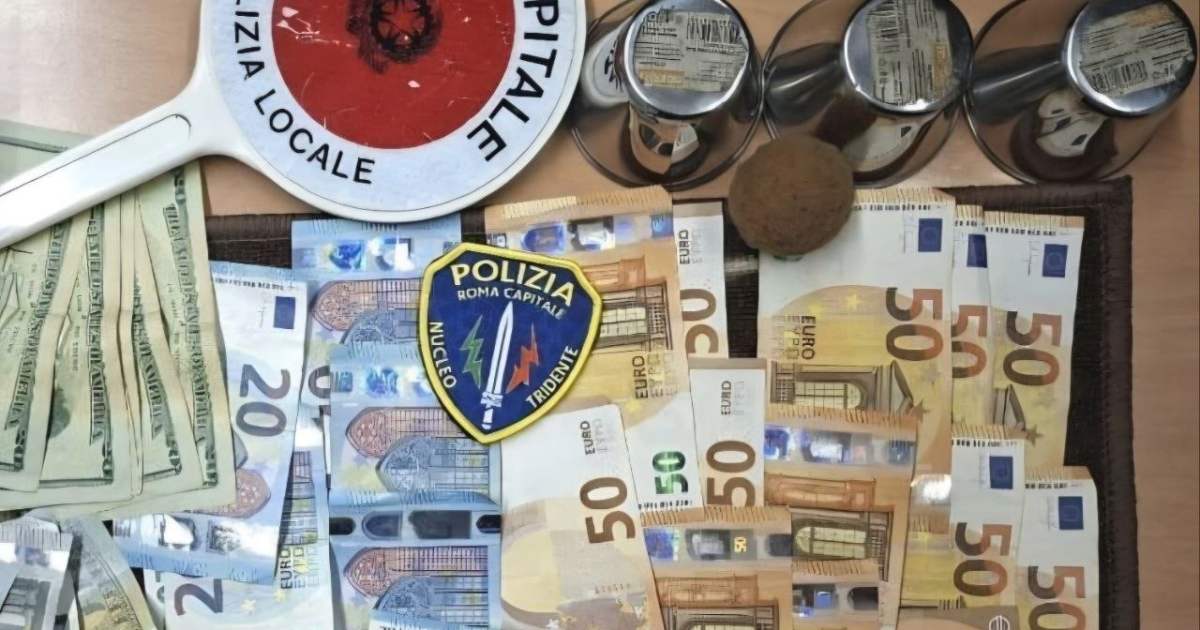 Blitz della Polizia Locale nel centro di Roma: 30 denunciati e oltre 4mila euro sequestrati in una settimana