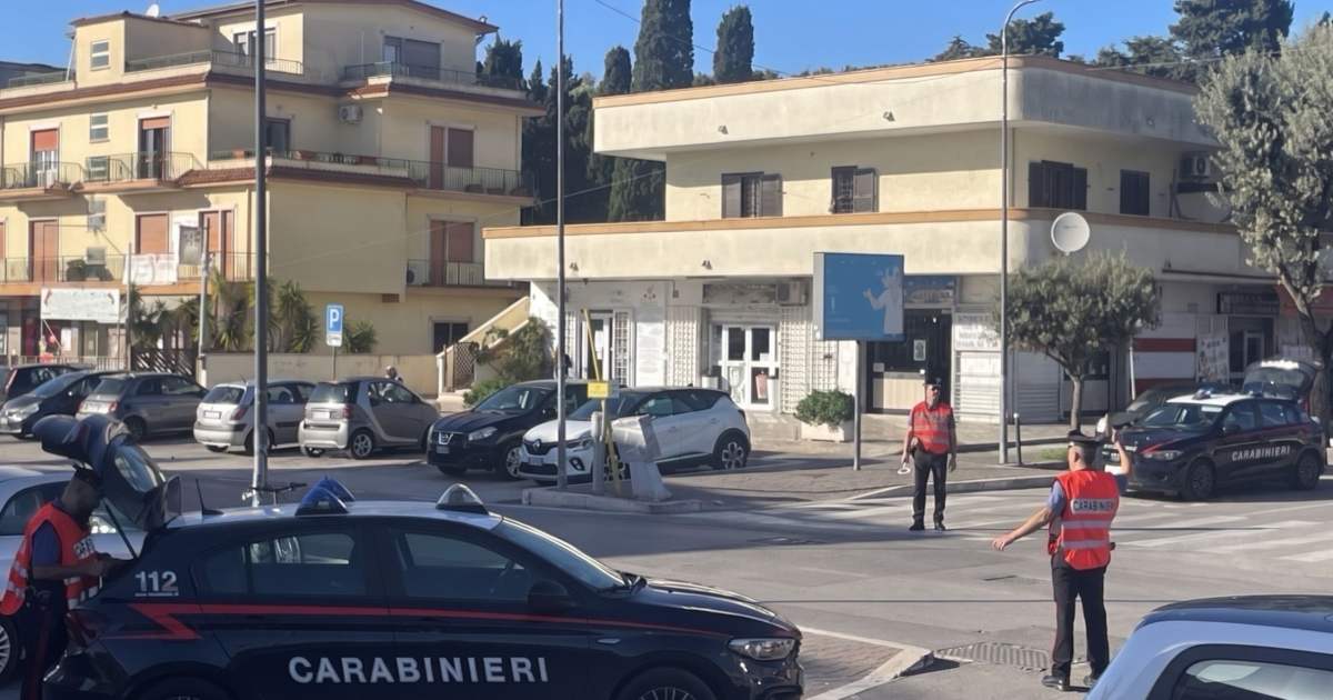 Anzio e Nettuno, maxi controllo dei Carabinieri con elicottero: tre arresti per droga e due denunce