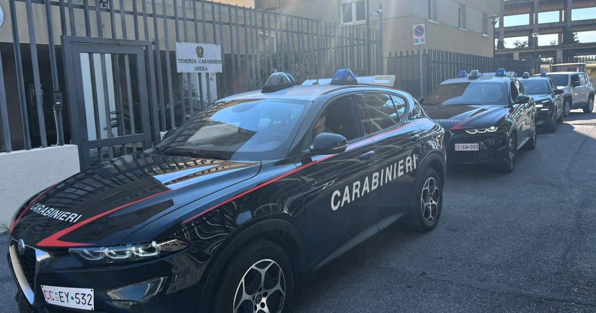 Ardea, controlli dei Carabinieri nel weekend: 4 denunce, sequestri di droga e furti di energia
