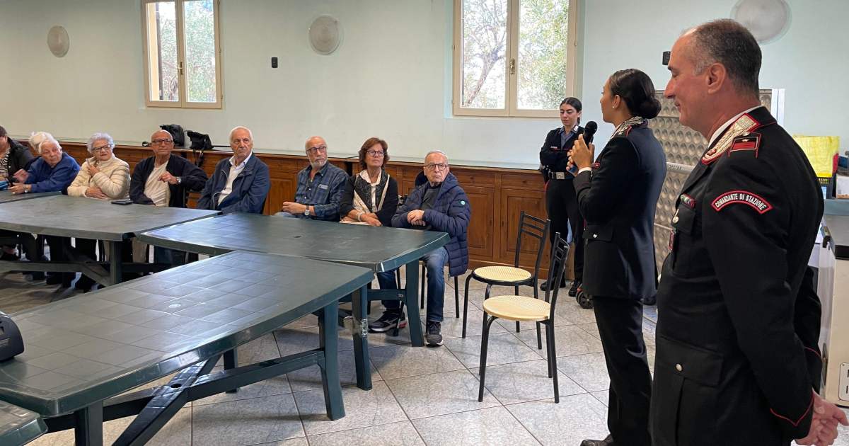 Carabinieri a Roma Eur incontrano anziani per prevenire le truffe: consigli e risorse