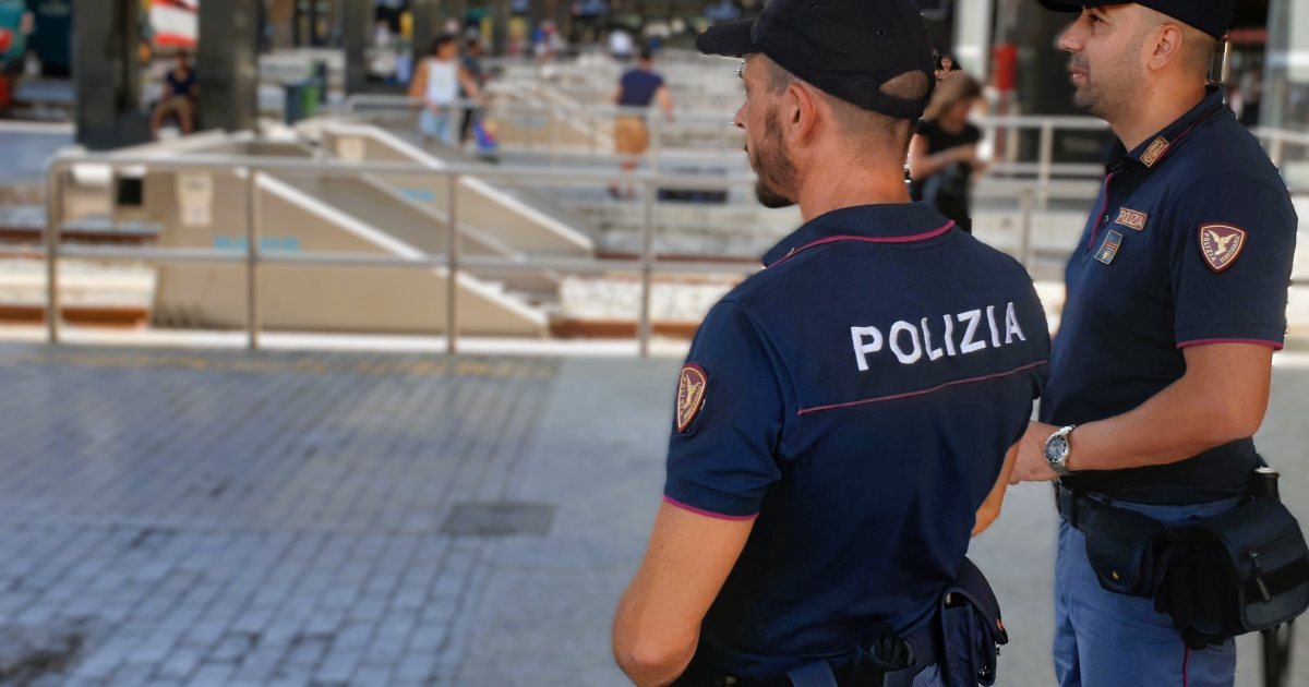 Roma Termini, furto a bordo treno: Polizia Ferroviaria ferma tre giovani e recupera il portafoglio di un turista