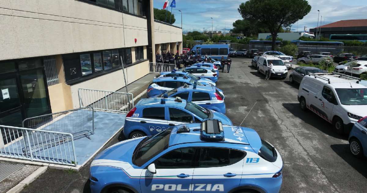 Roma: due arresti per tentata estorsione legata a un debito di 5.000 euro