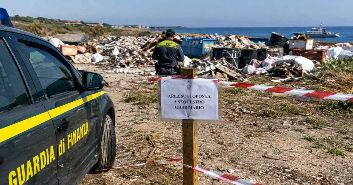 GdF Reparto Aeronavale Lazio: sequestrata a Santa Marinella area di 2500 mq per smaltimento illecito di circa 700 metri cubi di rifiuti; denunciato il proprietario