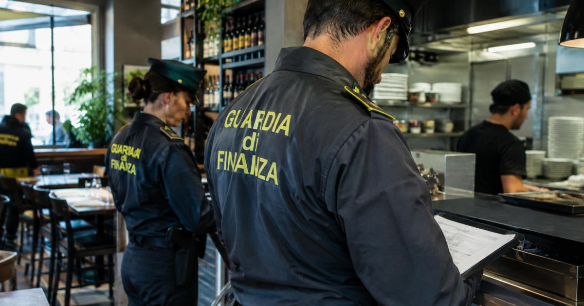GdF Roma: contrasto al lavoro nero nei Municipi X e XI, sospesa attività di due esercizi commerciali