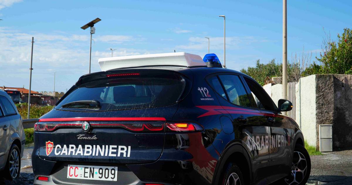 Ostia: due arresti dei Carabinieri per furto aggravato in abitazione e furto d’auto; refurtiva recuperata