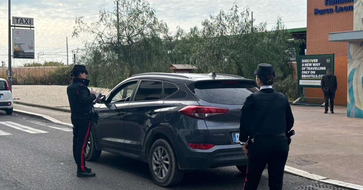 Carabinieri di Roma Ostia: cinque arresti e otto denunce nel servizio straordinario a Fiumicino e Ponte Galeria