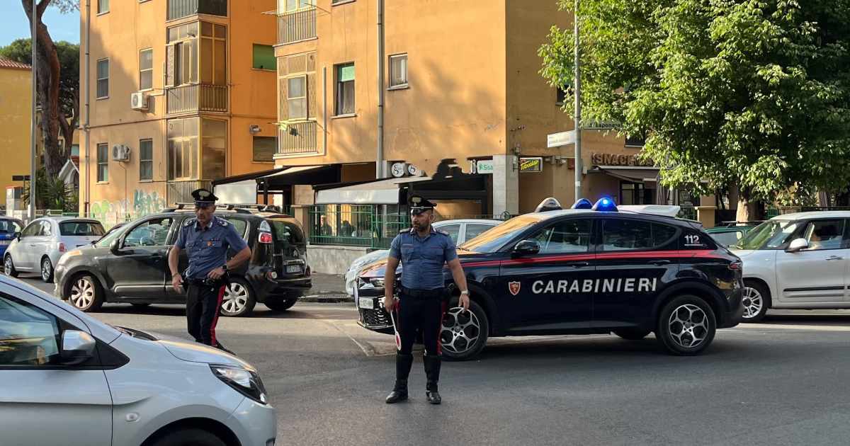 Acilia, rapina in farmacia: carabinieri arrestano tre persone e recuperano l’intero incasso