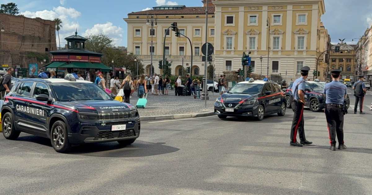 ROMA – Sequestri di stupefacenti tra Termini, Esquilino e Pigneto: Carabinieri arrestano due persone