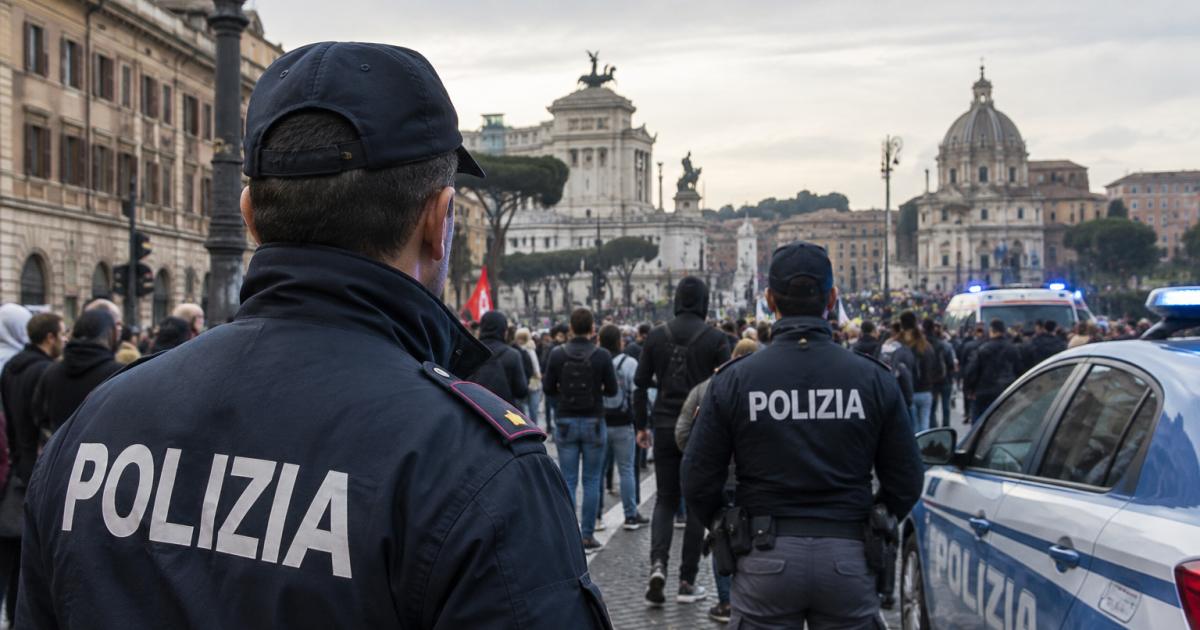 Roma: ordine pubblico durante manifestazioni, oltre 60 identificati; una denuncia per possesso di oggetti atti ad offendere; ulteriori posizioni al vaglio