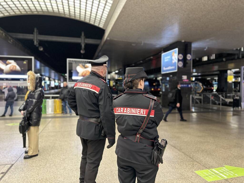 Malamovida a piazza Annibaliano: cinque denunce e locali sotto esame
