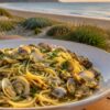 Tarquinia e il litorale etrusco: gli spaghetti con le telline tra sabbia, vento e mare laziale